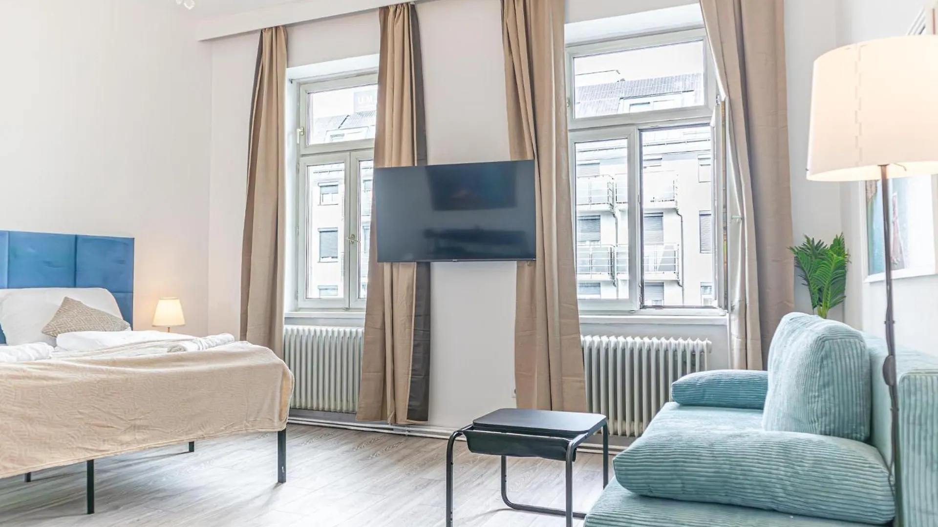 Convenient 2Br Apt. Near U6 Station Am Schoepfwerk Vienna Apartment