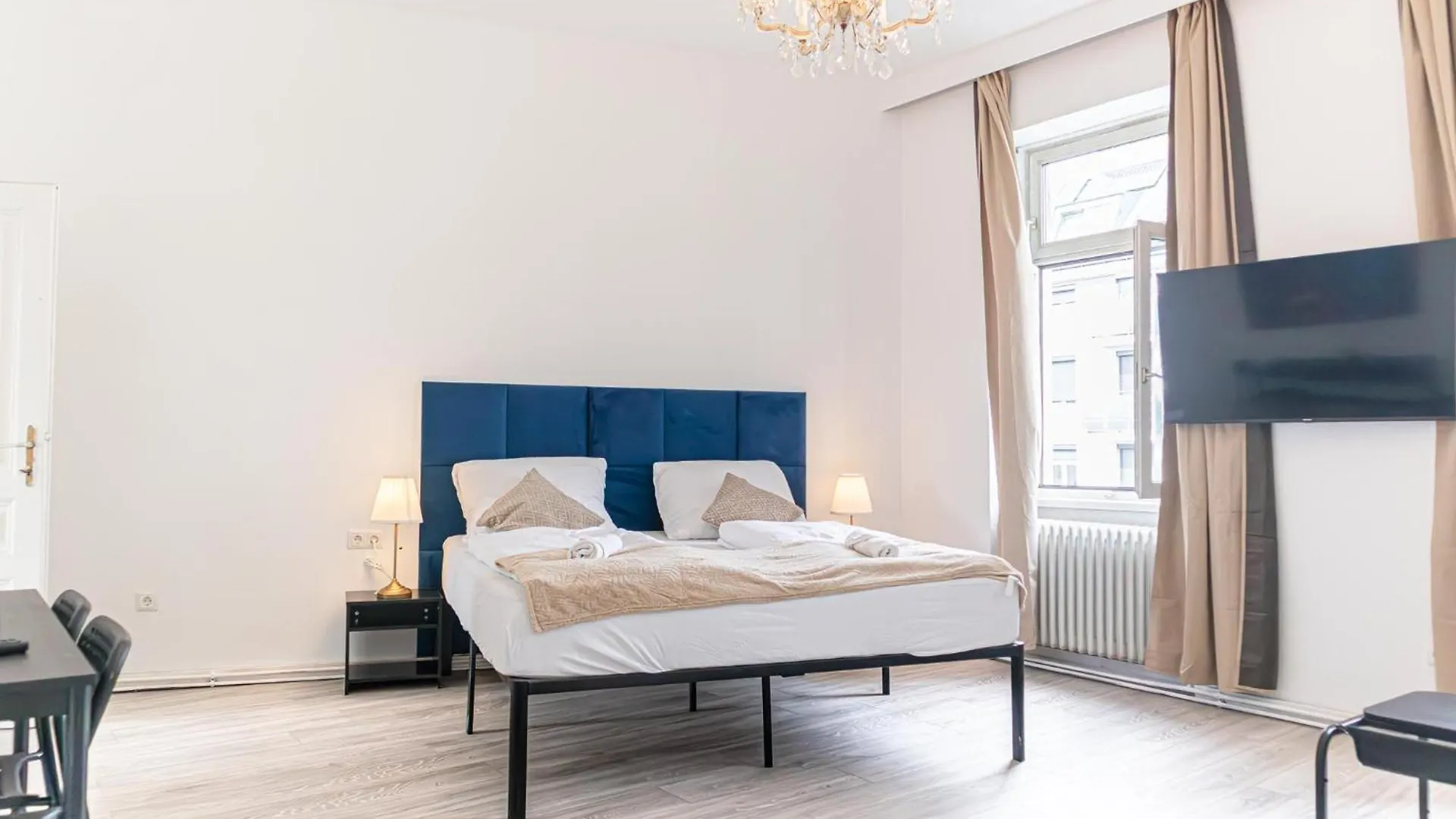Convenient 2Br Apt. Near U6 Station Am Schoepfwerk Vienna 0*,